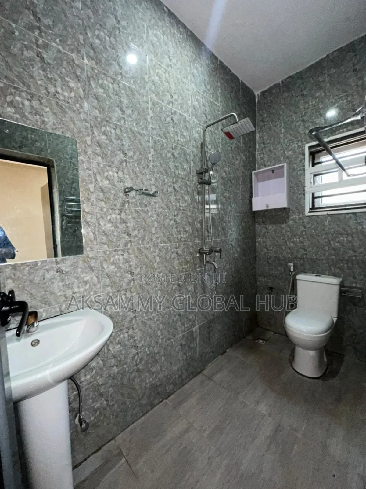 6bdrm Duplex in Carlton Gate, Ibadan for rent