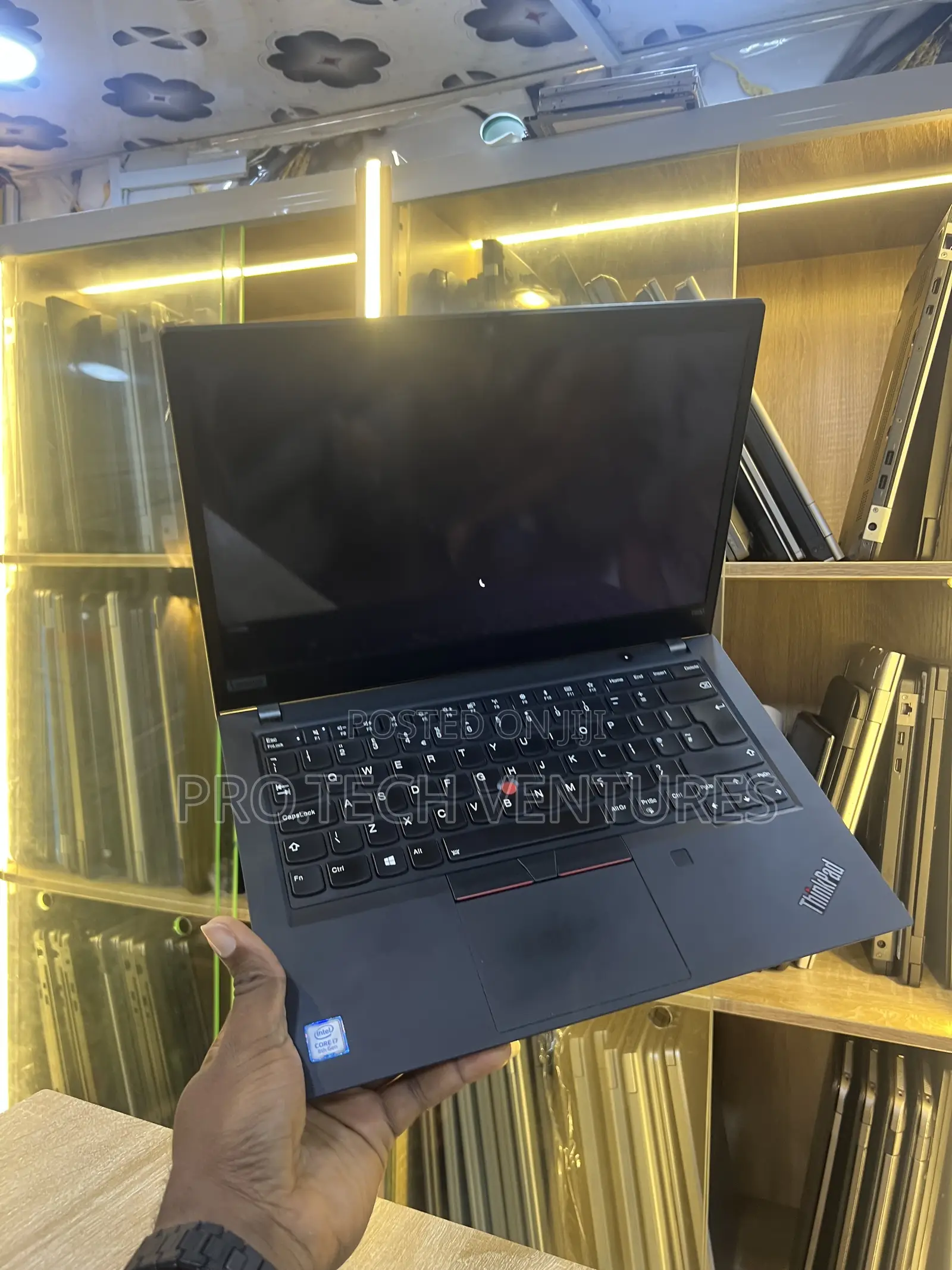 Laptop Lenovo ThinkPad T490s 16GB Intel Core i7 SSD 256GB