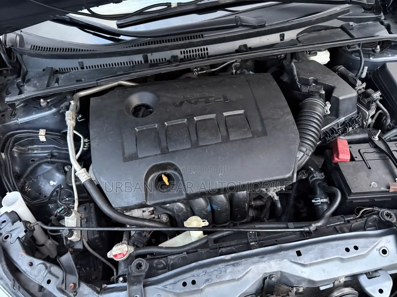 Toyota Corolla LE 4dr Sedan (1.8L 4cyl CVT) 2015 Gray