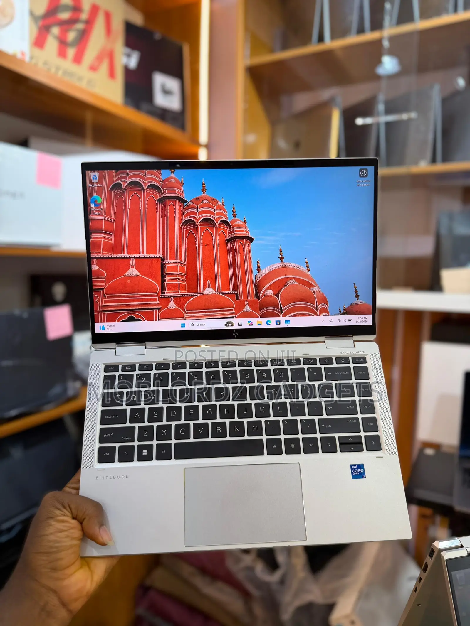 Laptop HP EliteBook 1040 G8 16GB Intel Core i7 SSD 512GB