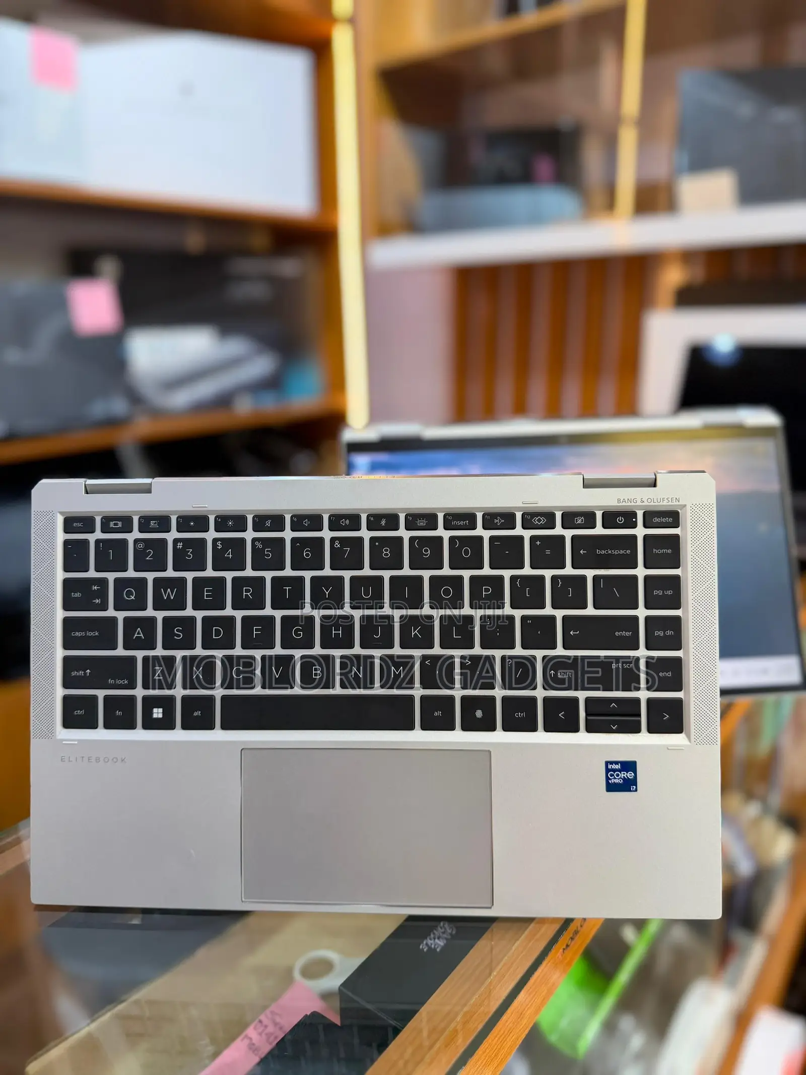 Laptop HP EliteBook 1040 G8 16GB Intel Core i7 SSD 512GB