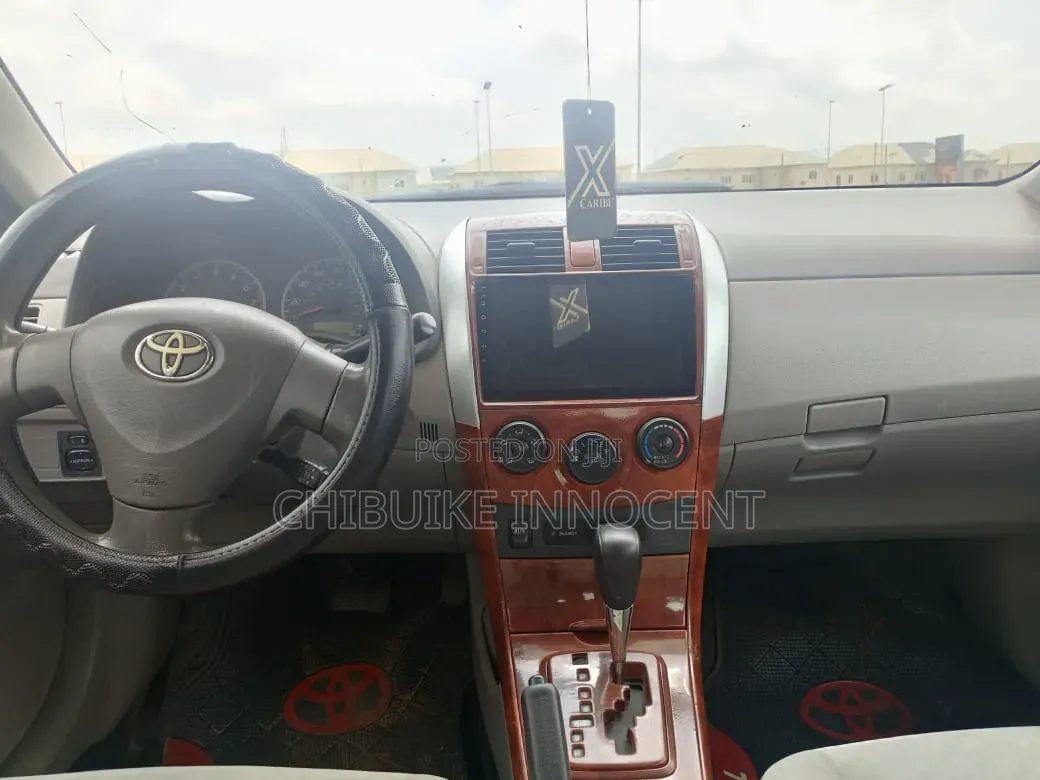 Toyota Corolla 2008 Silver