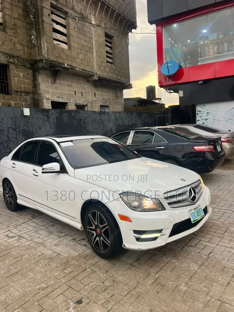 Mercedes-Benz C300 2013 White