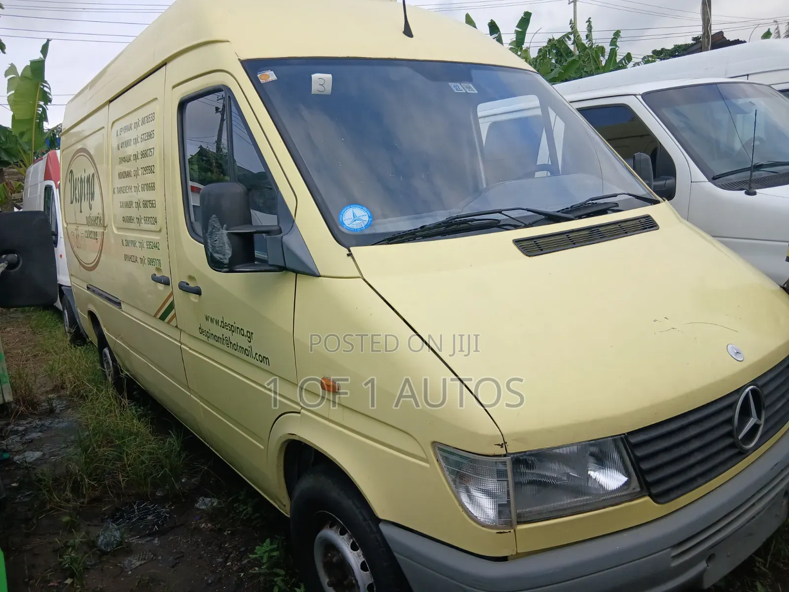 Mercedes-Benz T2 2002 Yellow