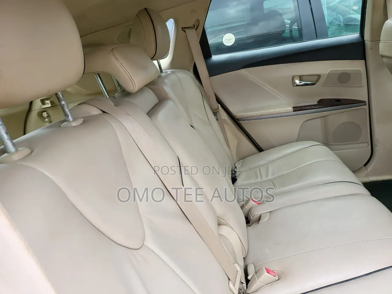 Toyota Venza 2010 Brown