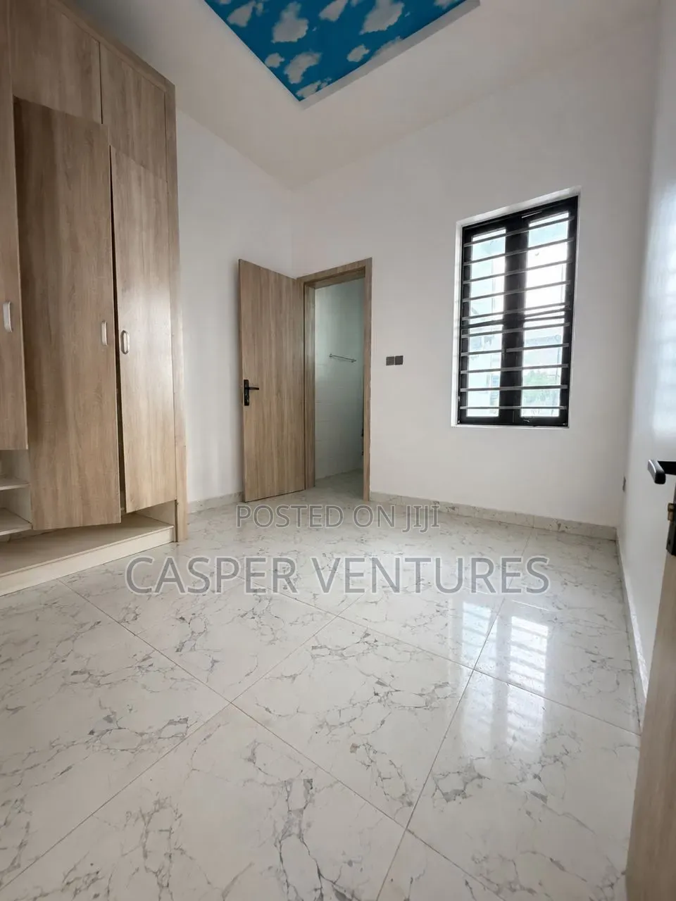 1bdrm Shared Apartment in Royal Pine Estate, Lekki Phase 2 for rent