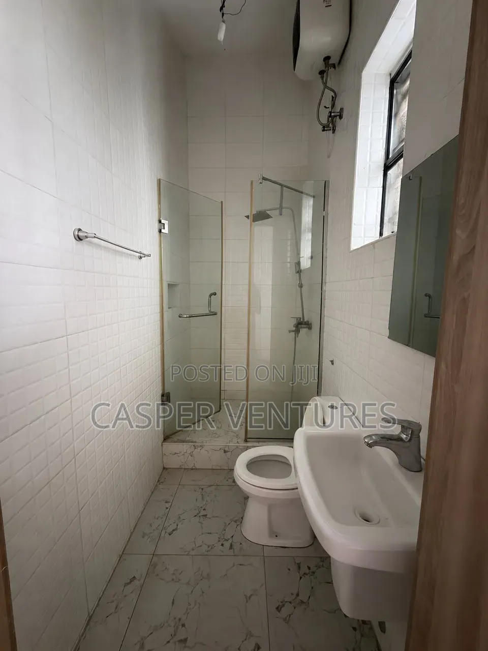 1bdrm Shared Apartment in Royal Pine Estate, Lekki Phase 2 for rent