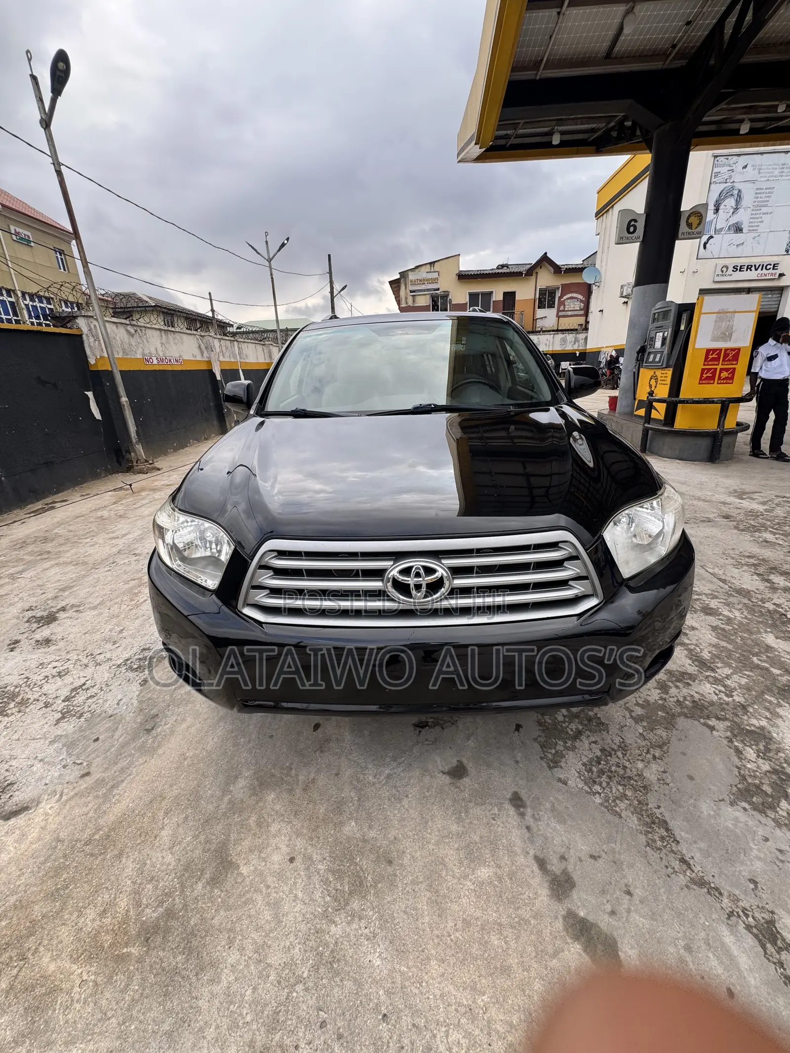 Toyota Highlander Base 2010 Black