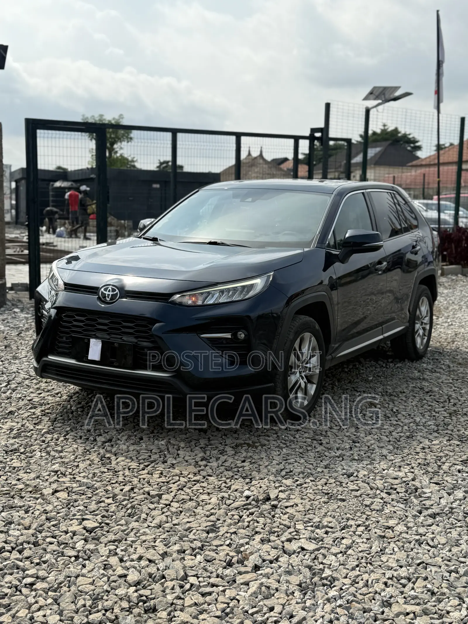 Toyota RAV4 2023 Gray