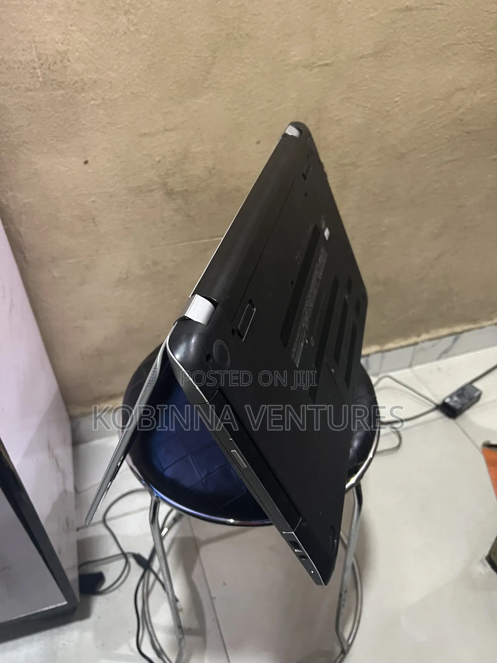 Laptop HP Pavilion 15 4GB Intel Core i3 HDD 320GB