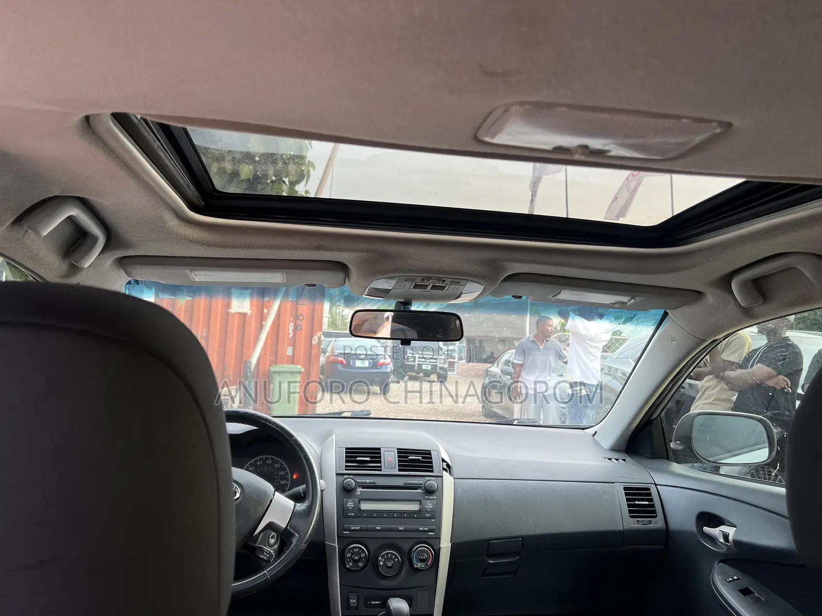 Toyota Sienna 2015 Silver