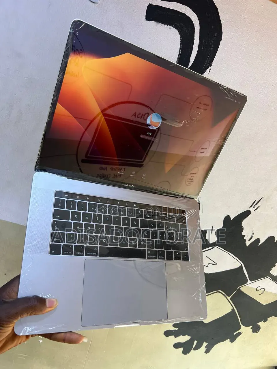 Laptop Apple MacBook Pro 2017 16GB Intel Core i7 SSD 512GB