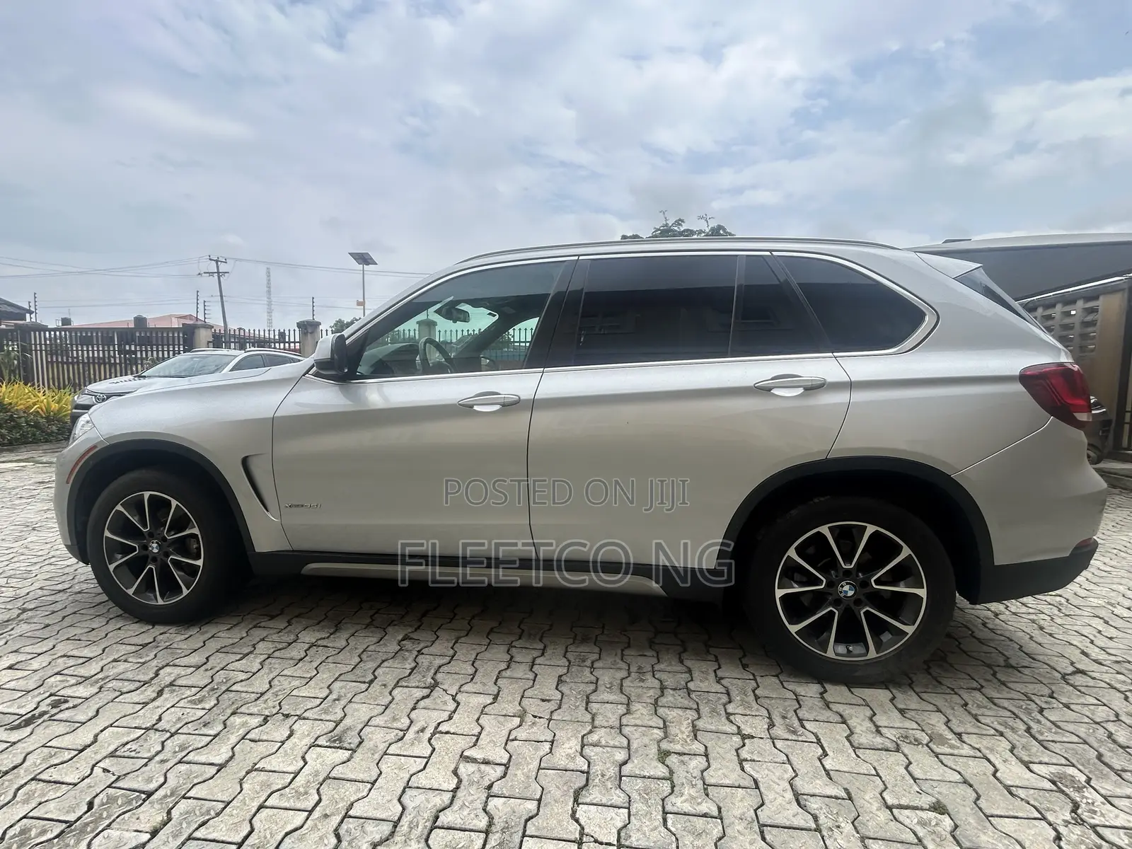 BMW X5 xDrive35i AWD (3.0L 6cyl 8A) 2017 Silver