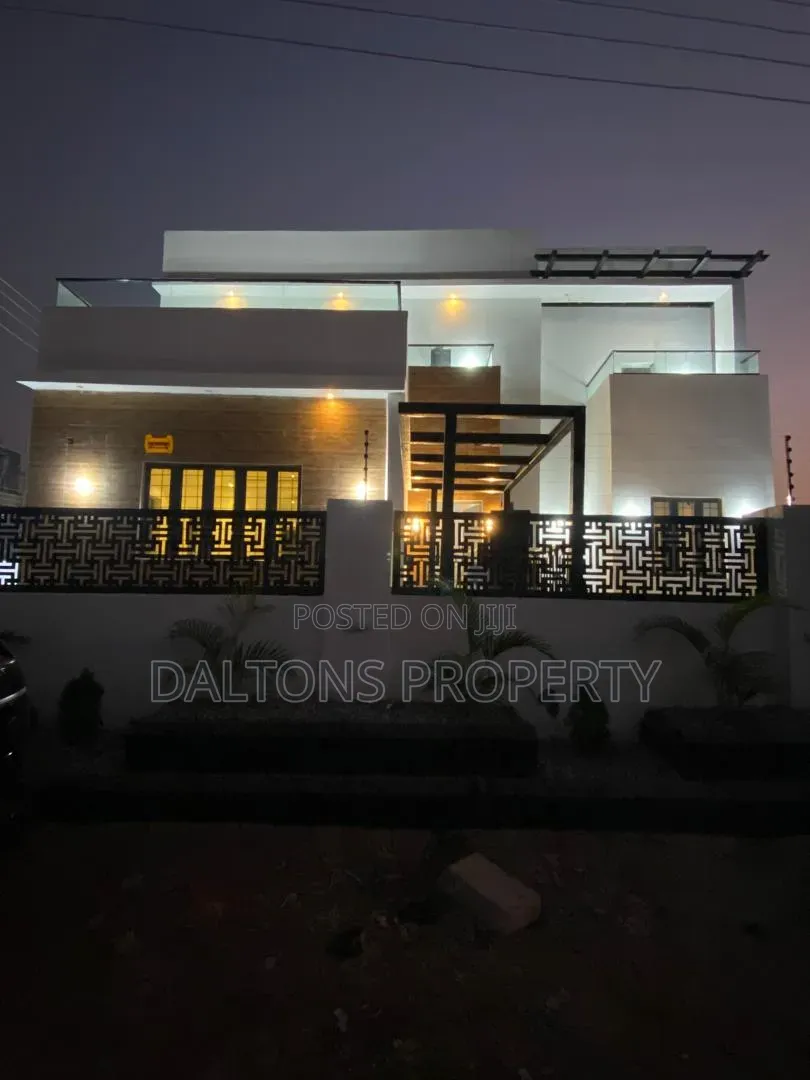 5bdrm Duplex in Crest Estate, Sabon Lugbe for sale