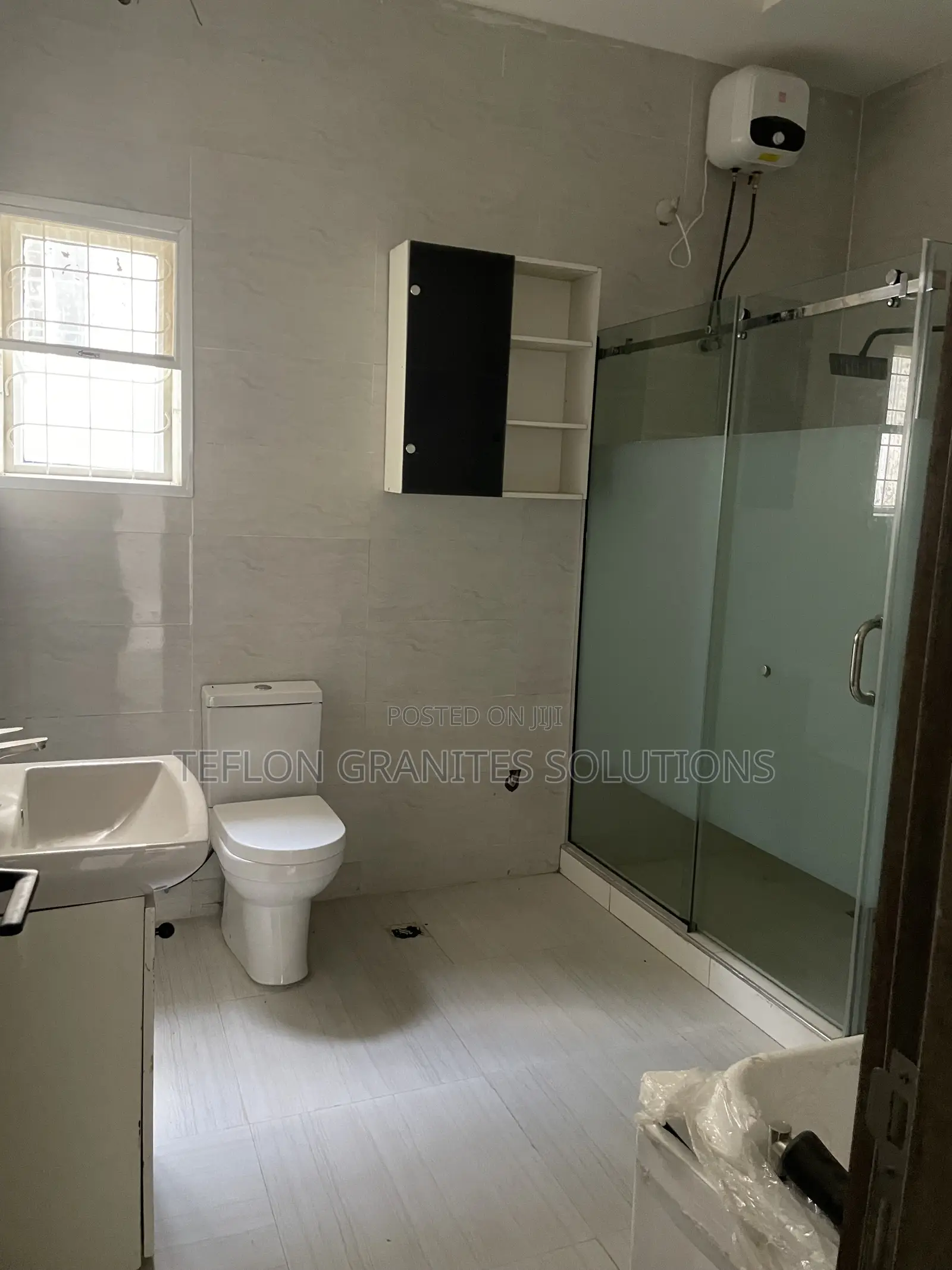 5bdrm Duplex in Apo Estate for sale