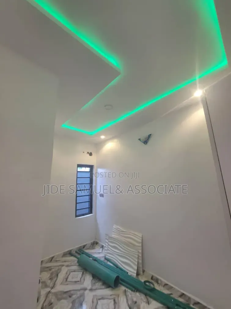 Furnished 2bdrm Block of Flats in Ayobo for rent