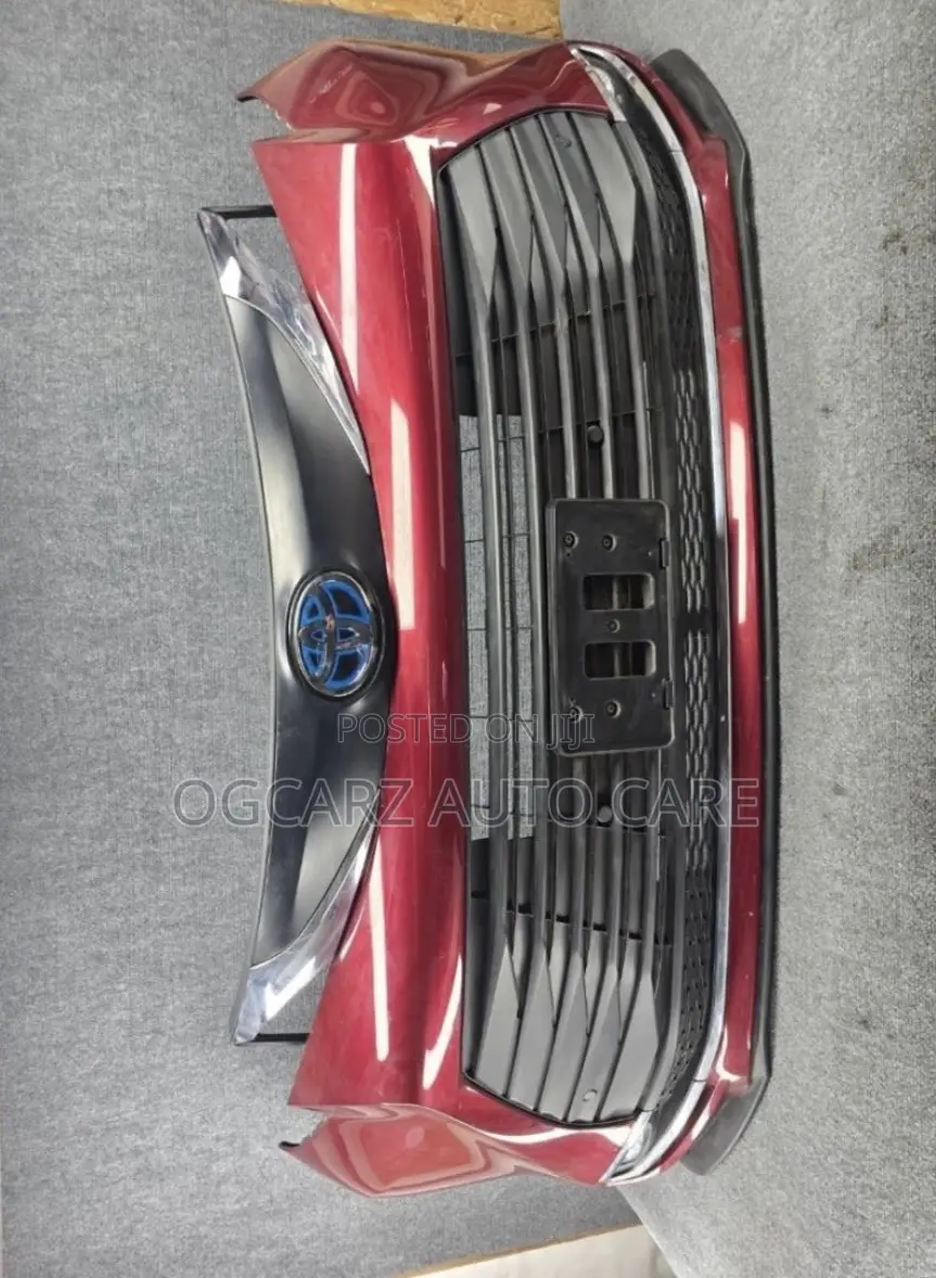 Complete Bumper Toyota Sienna 2021 / 2022 / 2023/ 2024 Available Now
