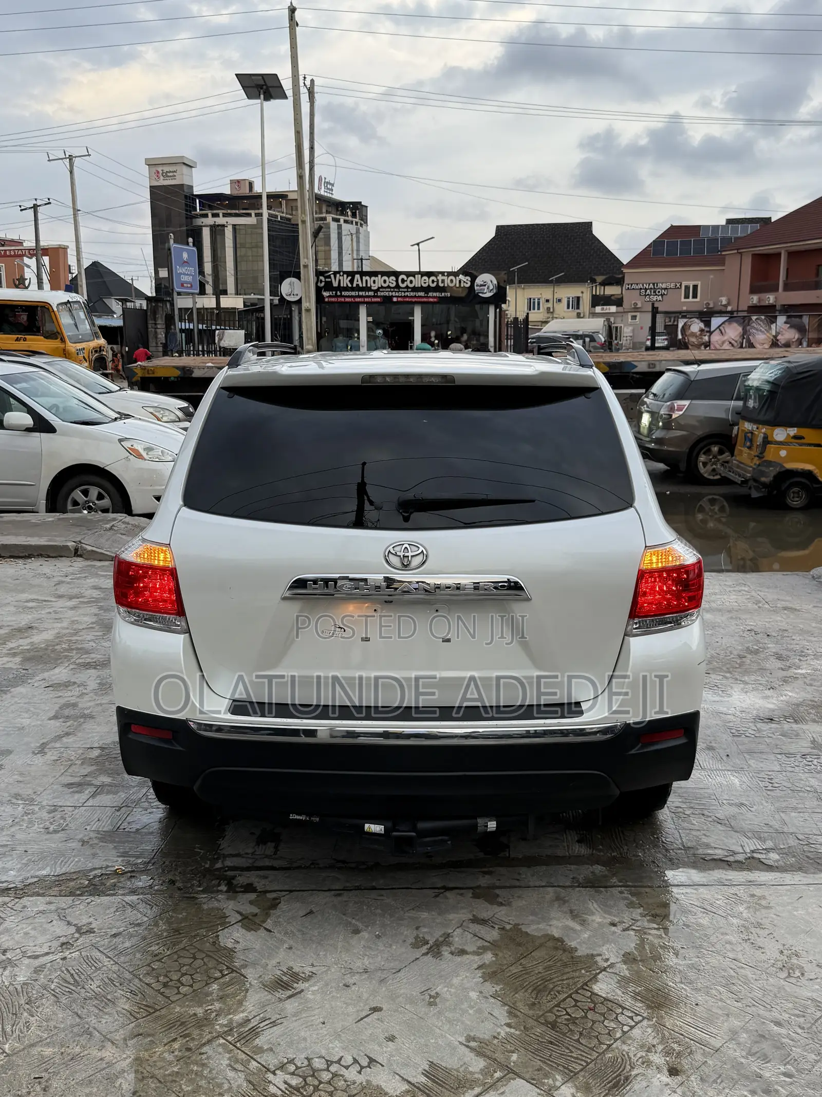 Toyota Highlander SE 3.5L 2WD 2013 White