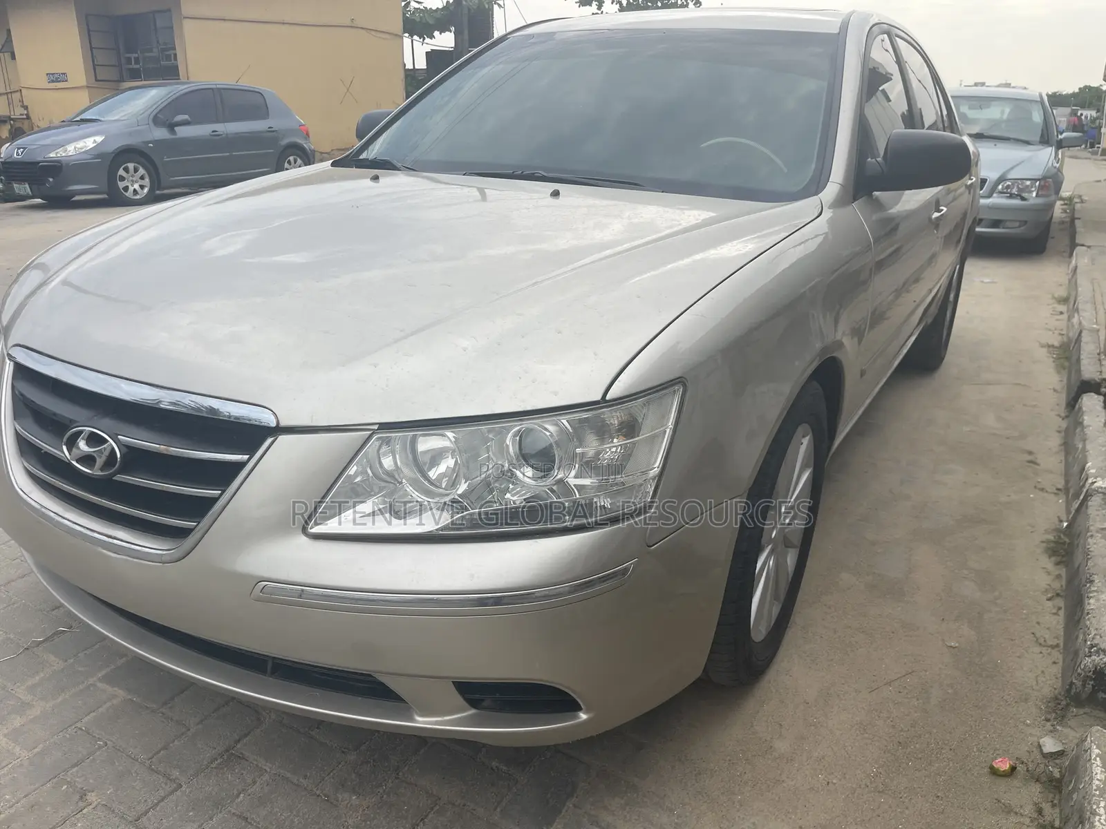 Hyundai Sonata 2009 Gold