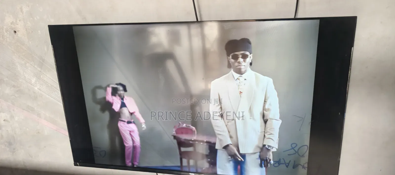 42 Inches Android TCL Smart Tv