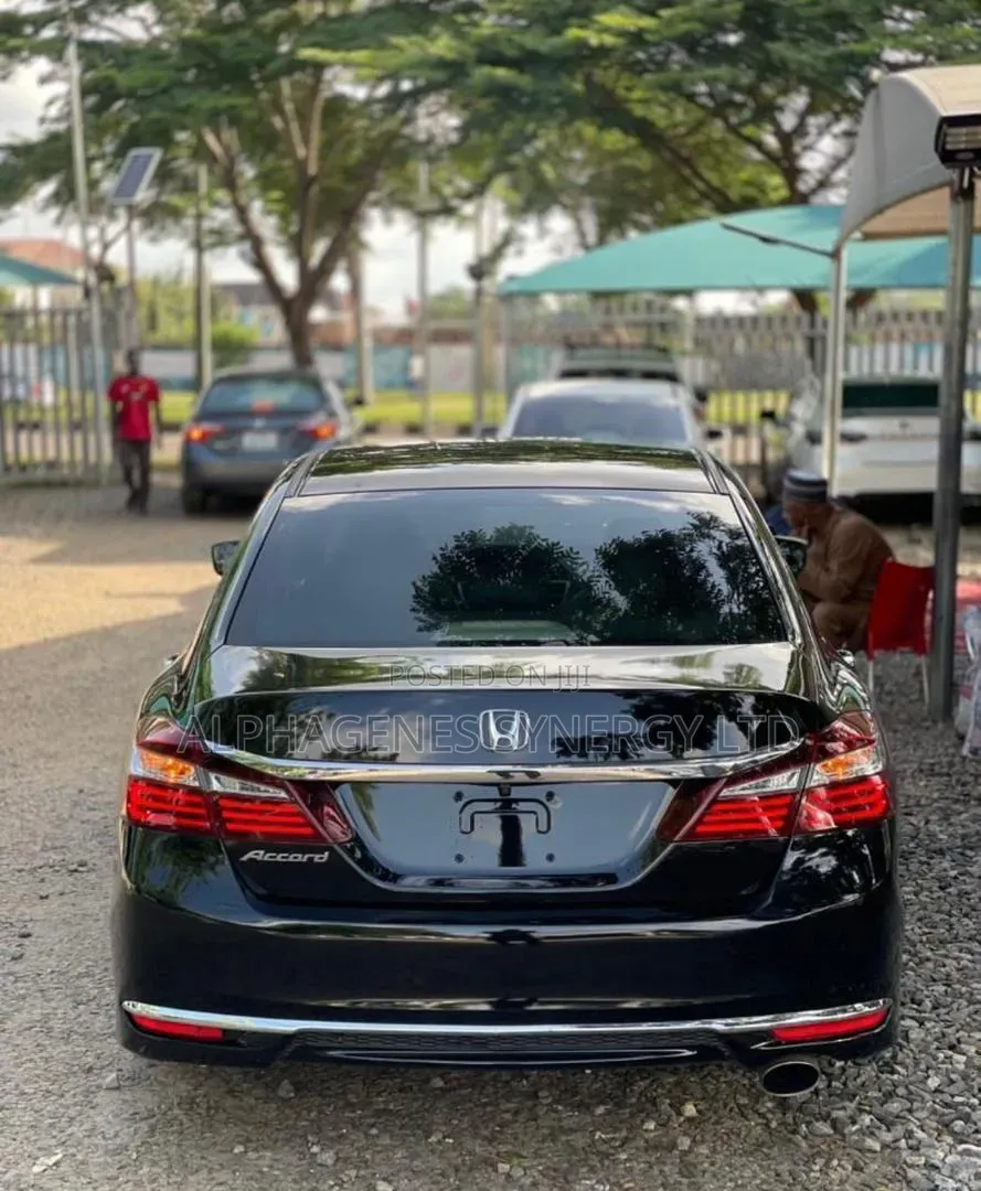 Honda Accord 2016 Black