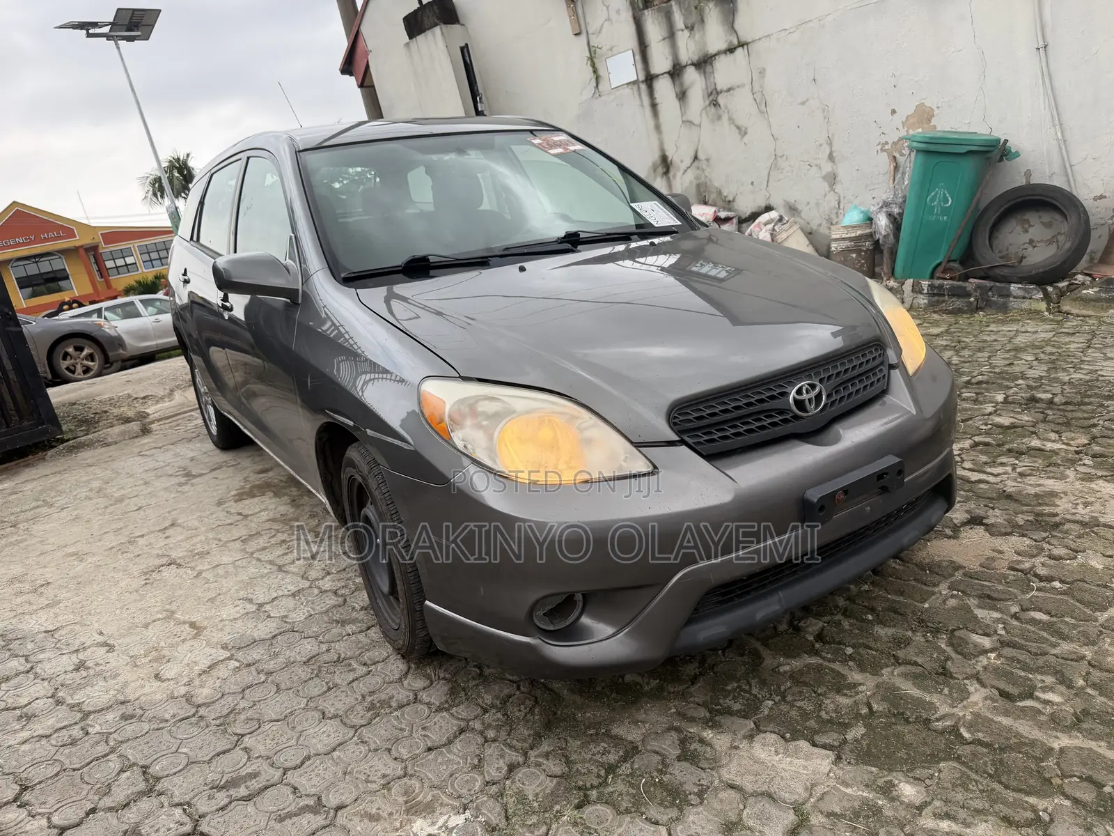 Toyota Matrix Hatchback FWD (1.8L 4cyl 5M) 2008 Gray
