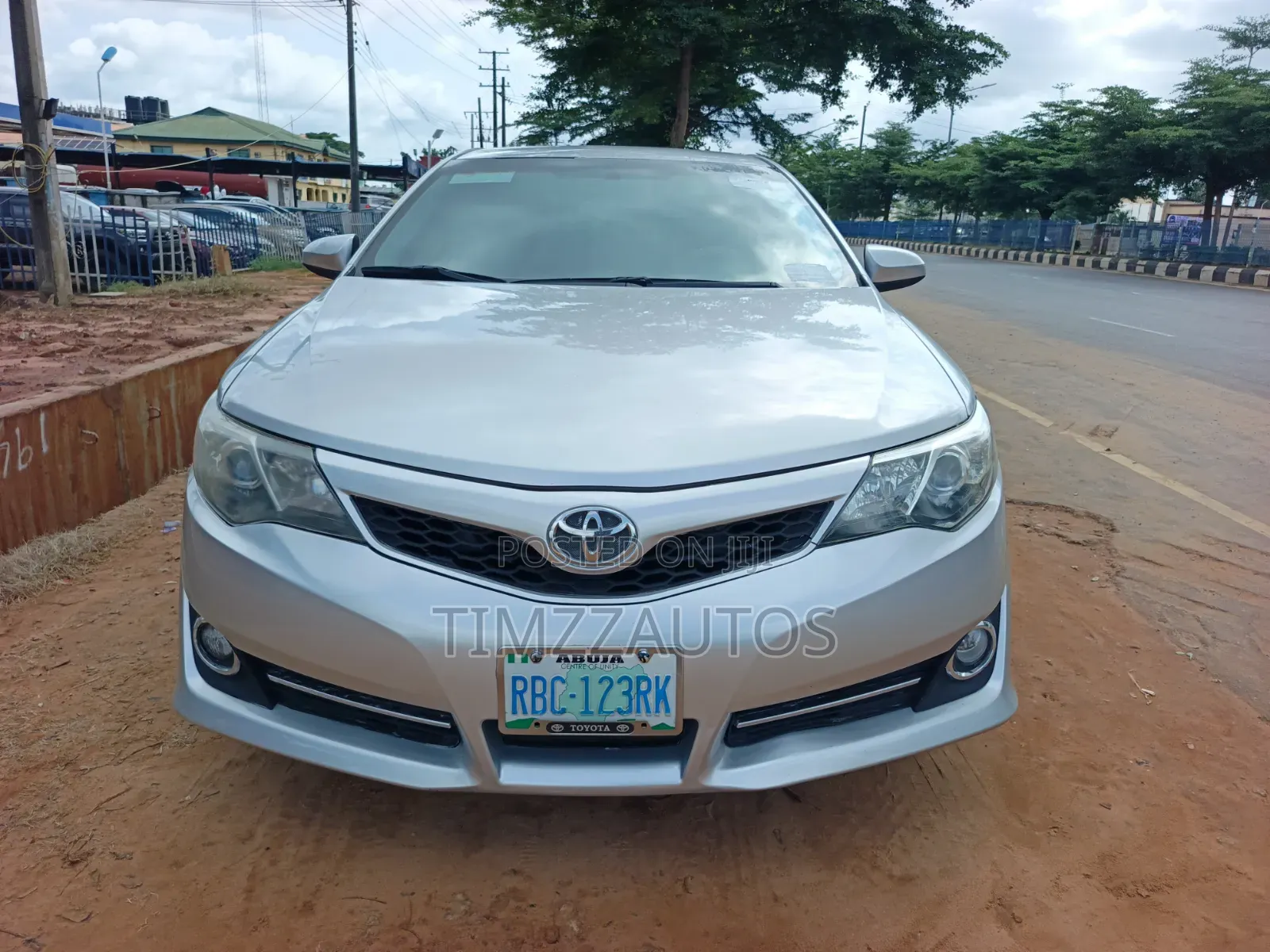 Toyota Camry 2013 Silver
