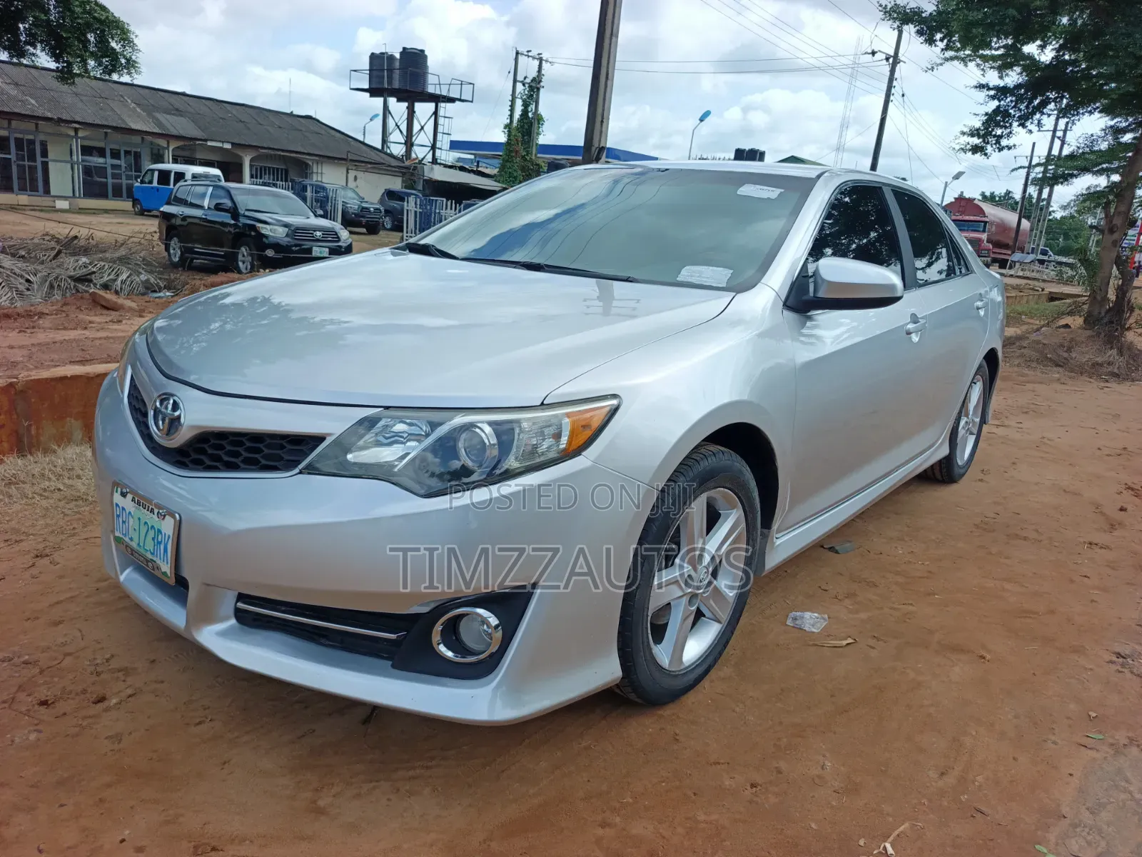 Toyota Camry 2013 Silver