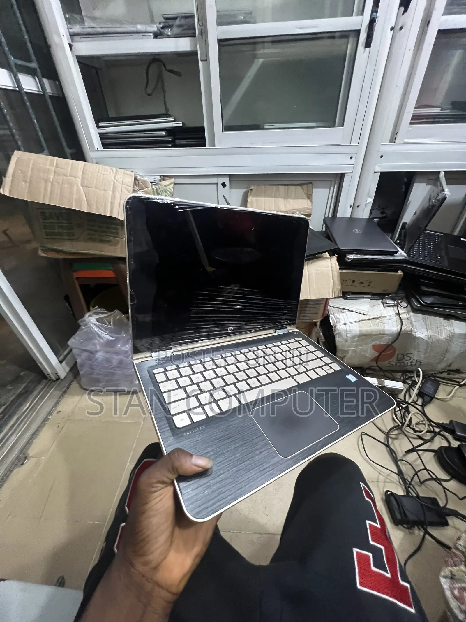 Laptop HP Pavilion 14 x360 2-in-1 8GB Intel Core i5 SSD 256GB