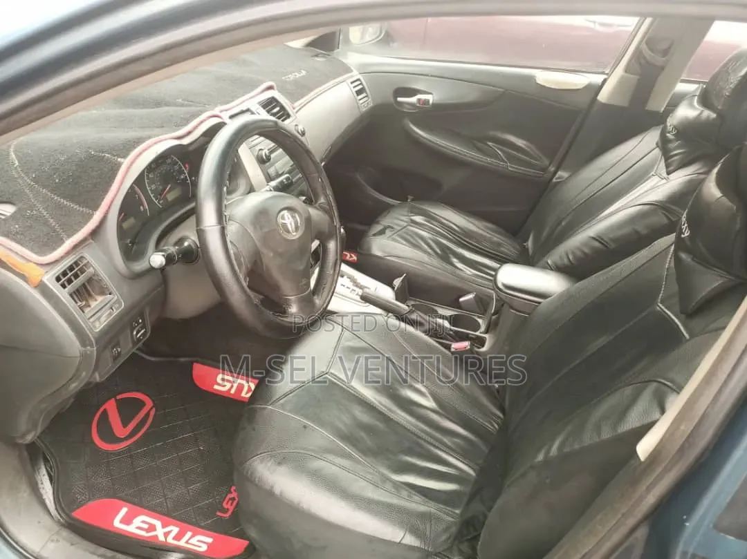 Toyota Corolla 1.8 2008 Gray