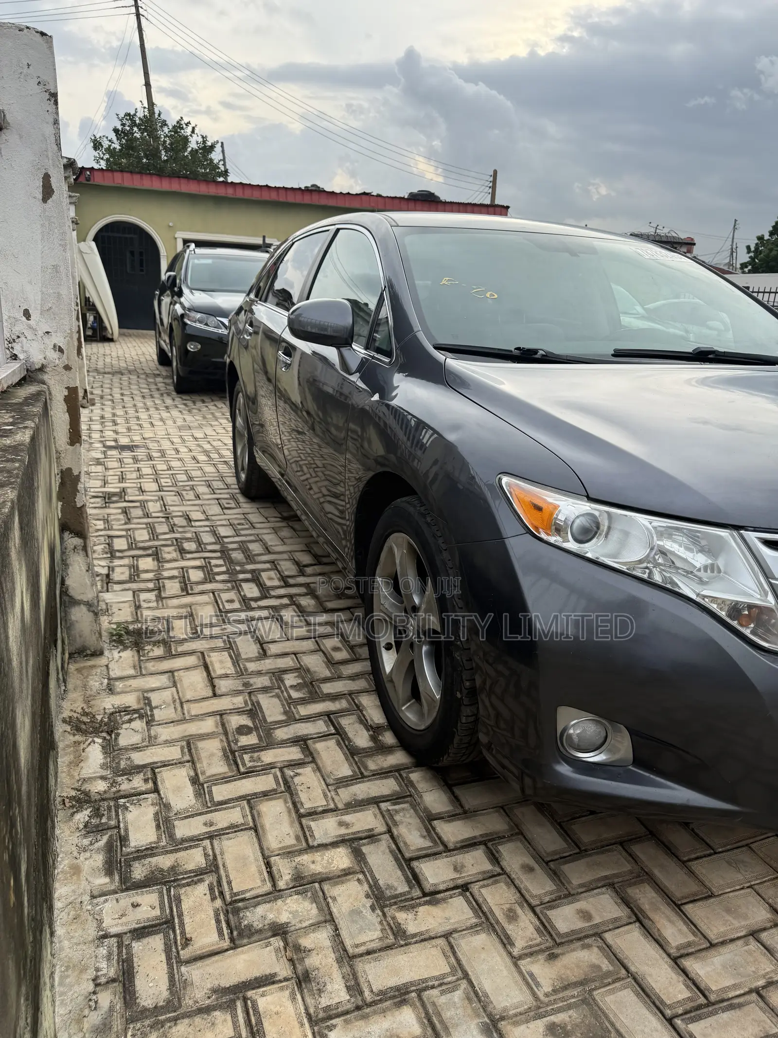 Toyota Venza XLE 2012 Gray