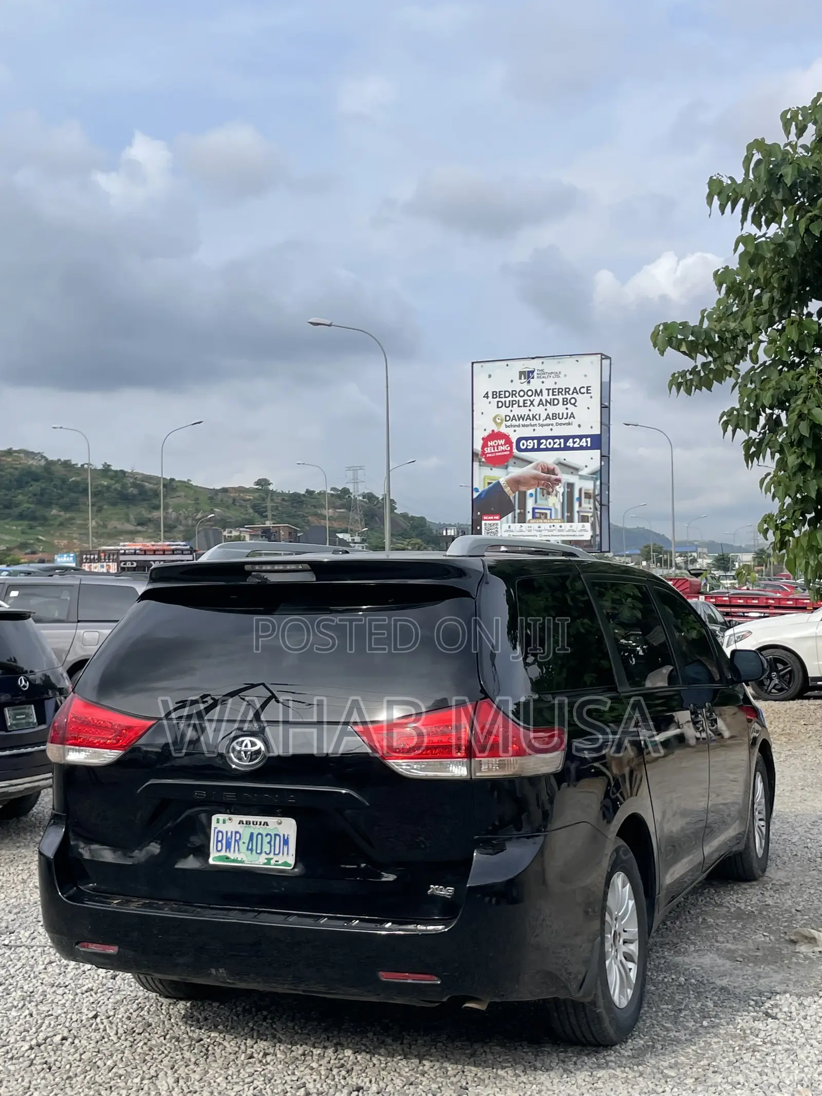 Toyota Venza XLE 2010 Black