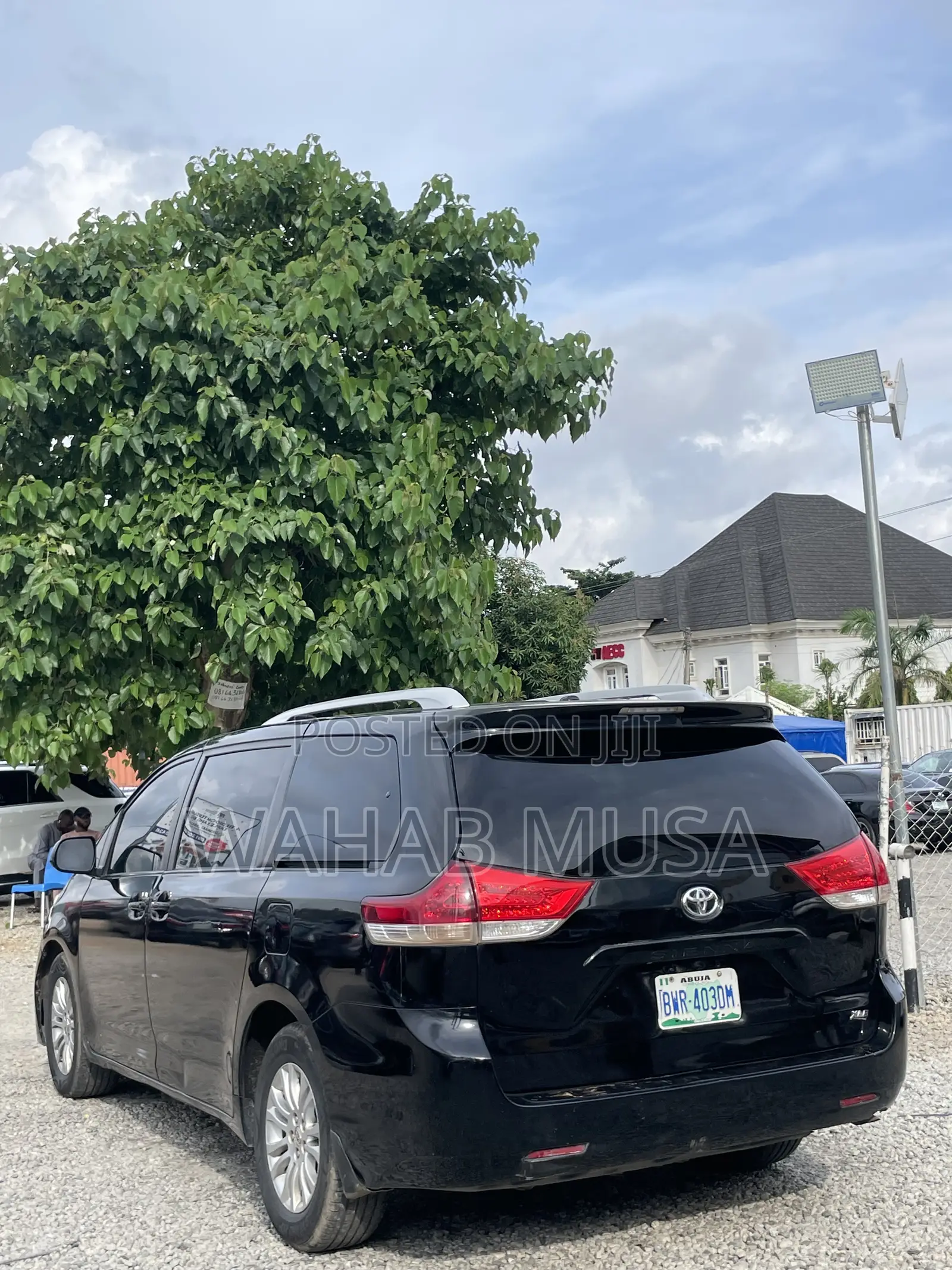 Toyota Venza XLE 2010 Black
