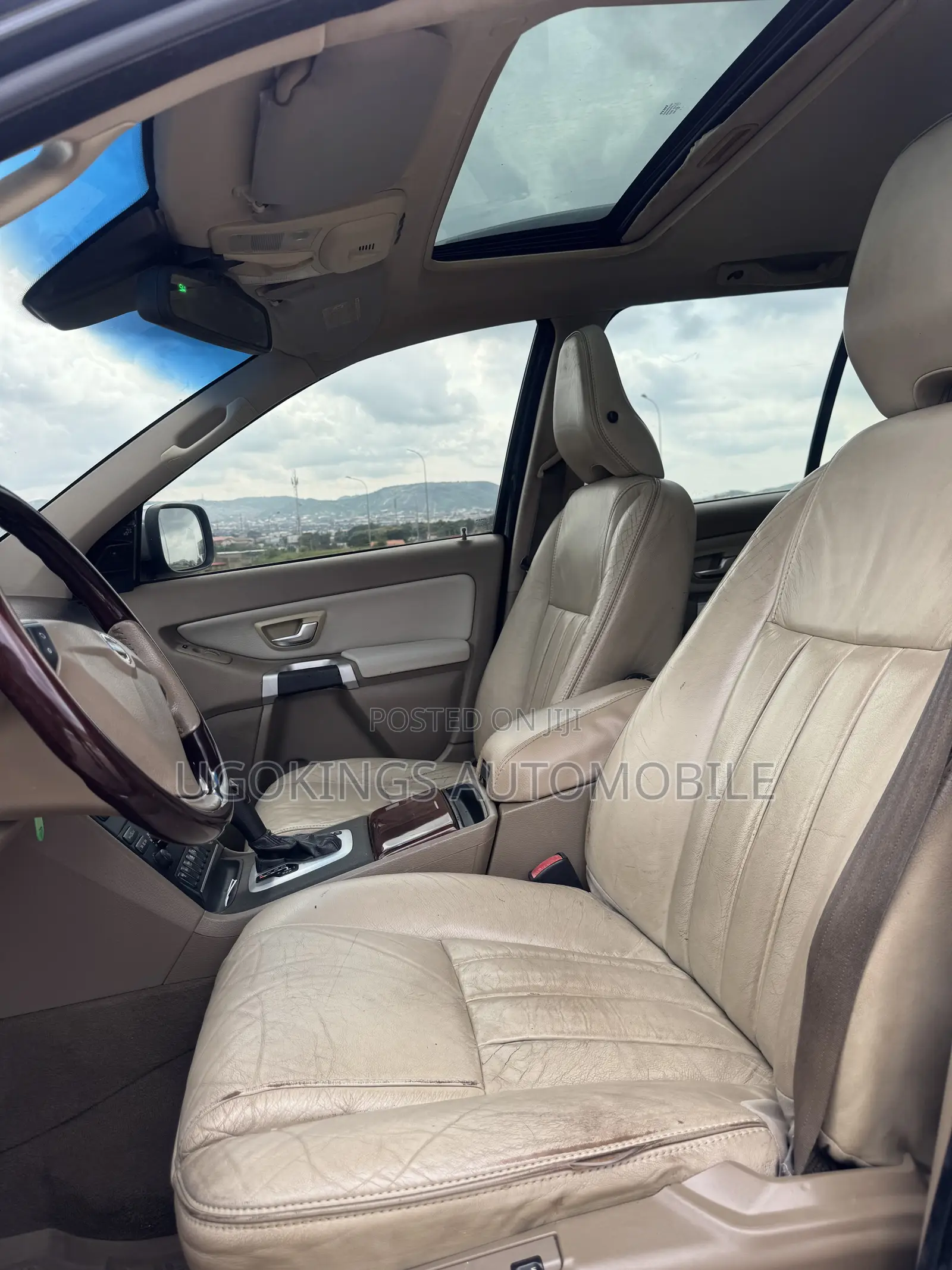 Volvo XC90 2013 Gray