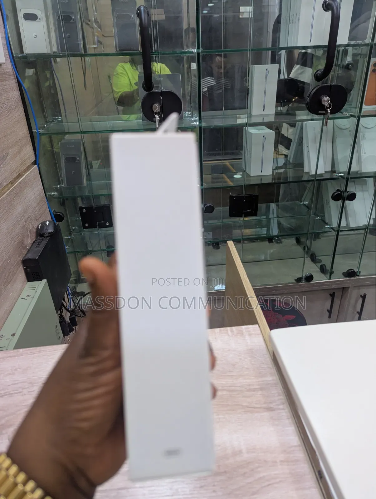 New Samsung Galaxy C8 32 GB Black