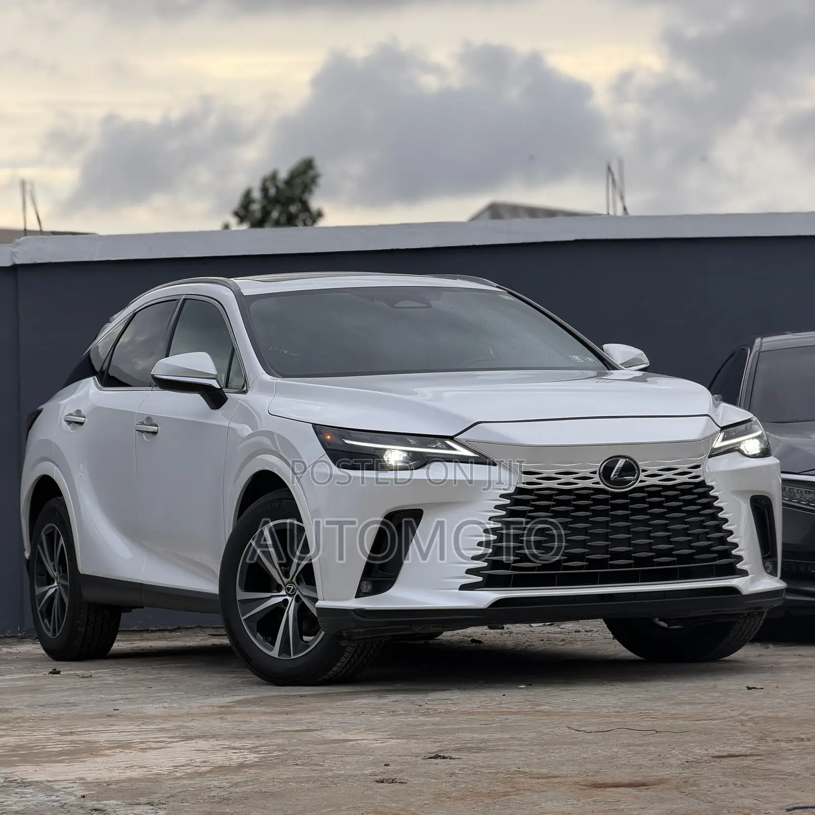 Lexus RX 350 Premium AWD 2025 White