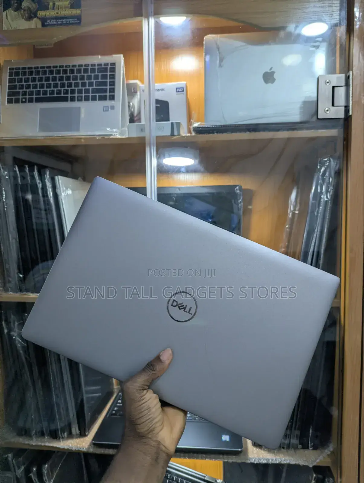 Laptop Dell Latitude 5520 16GB Intel Core i7 SSD 256GB