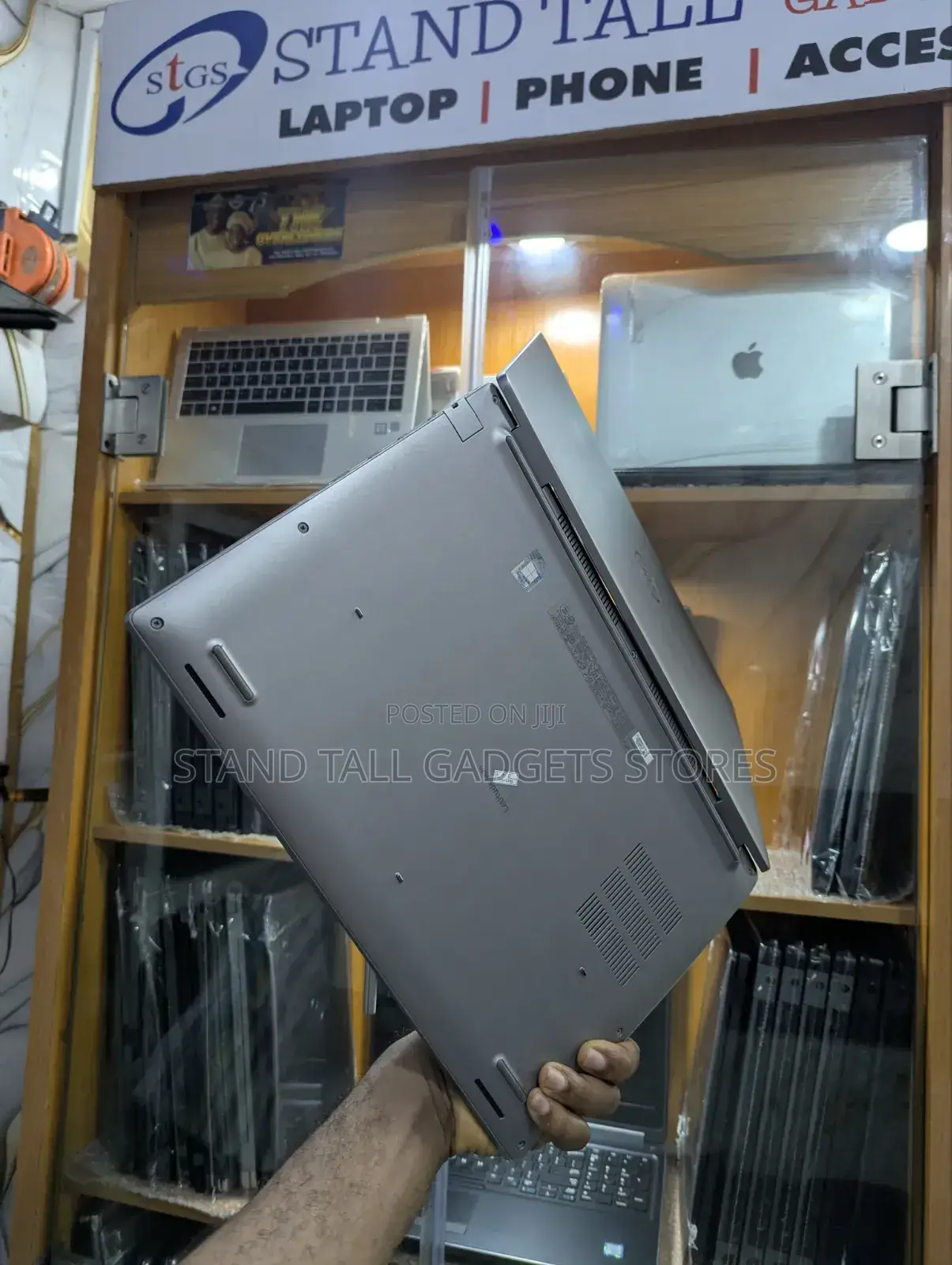 Laptop Dell Latitude 5520 16GB Intel Core i7 SSD 256GB