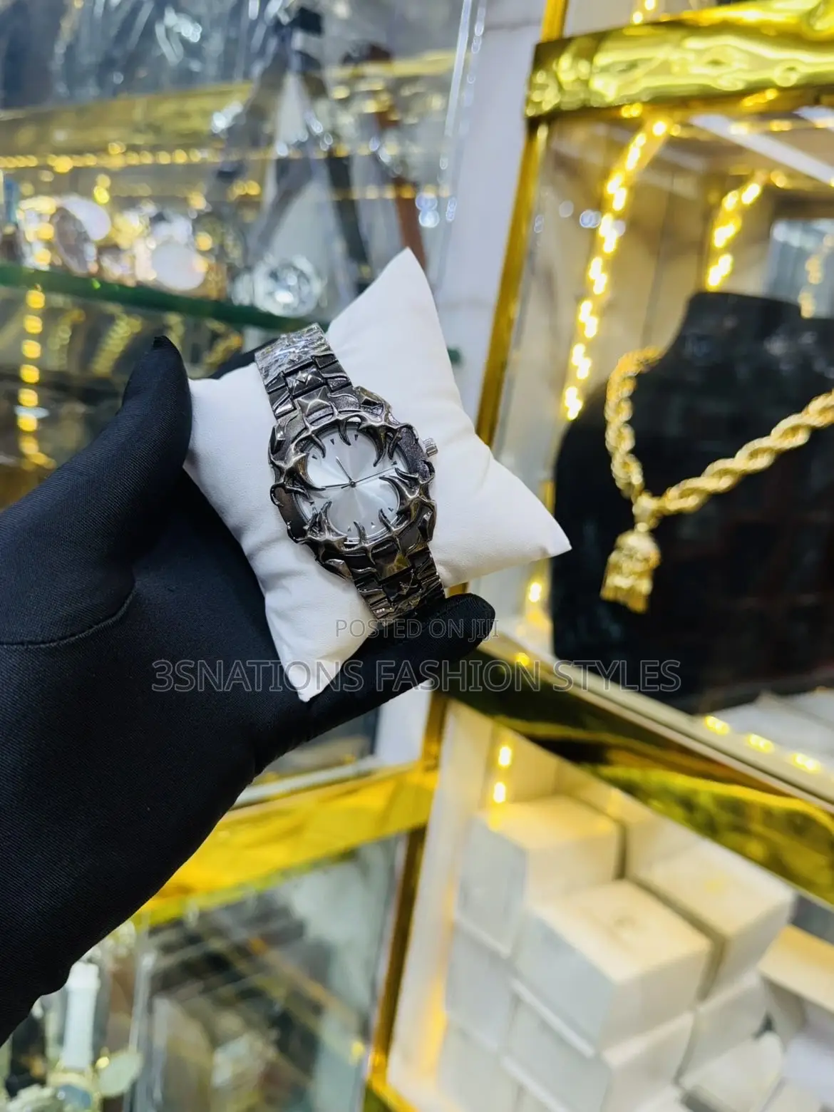 Luxury Couple Watches – Bold. Unique. Unforgettable.