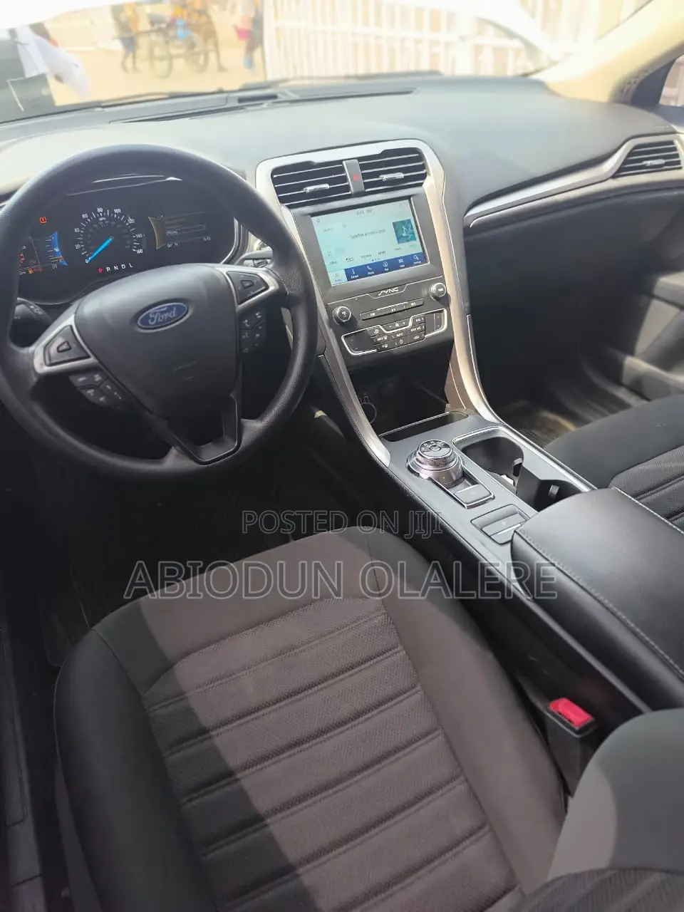 Ford Fusion SE FWD 2017 White