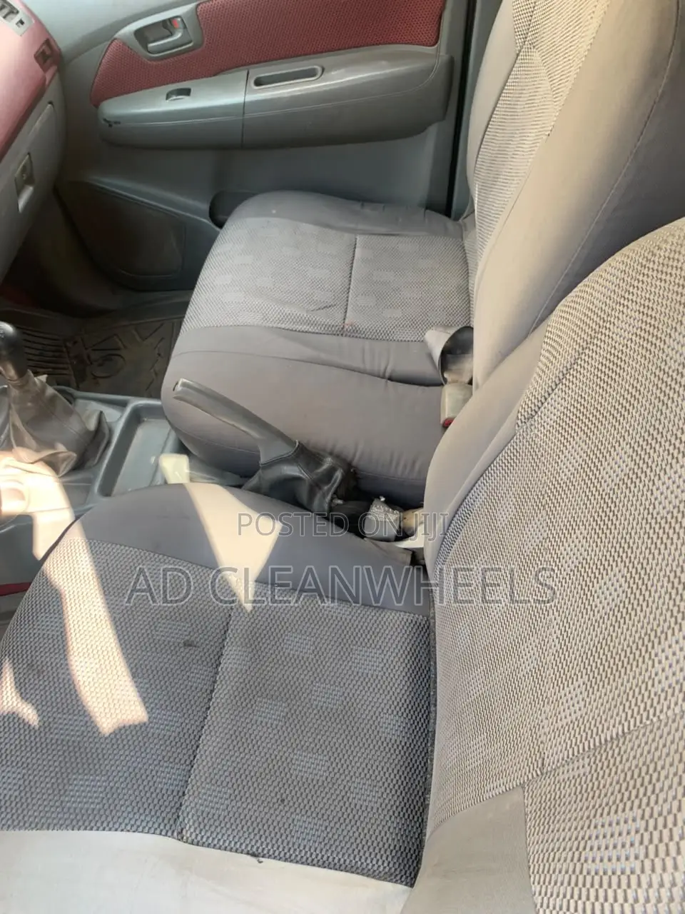 Toyota Hilux 2012 White