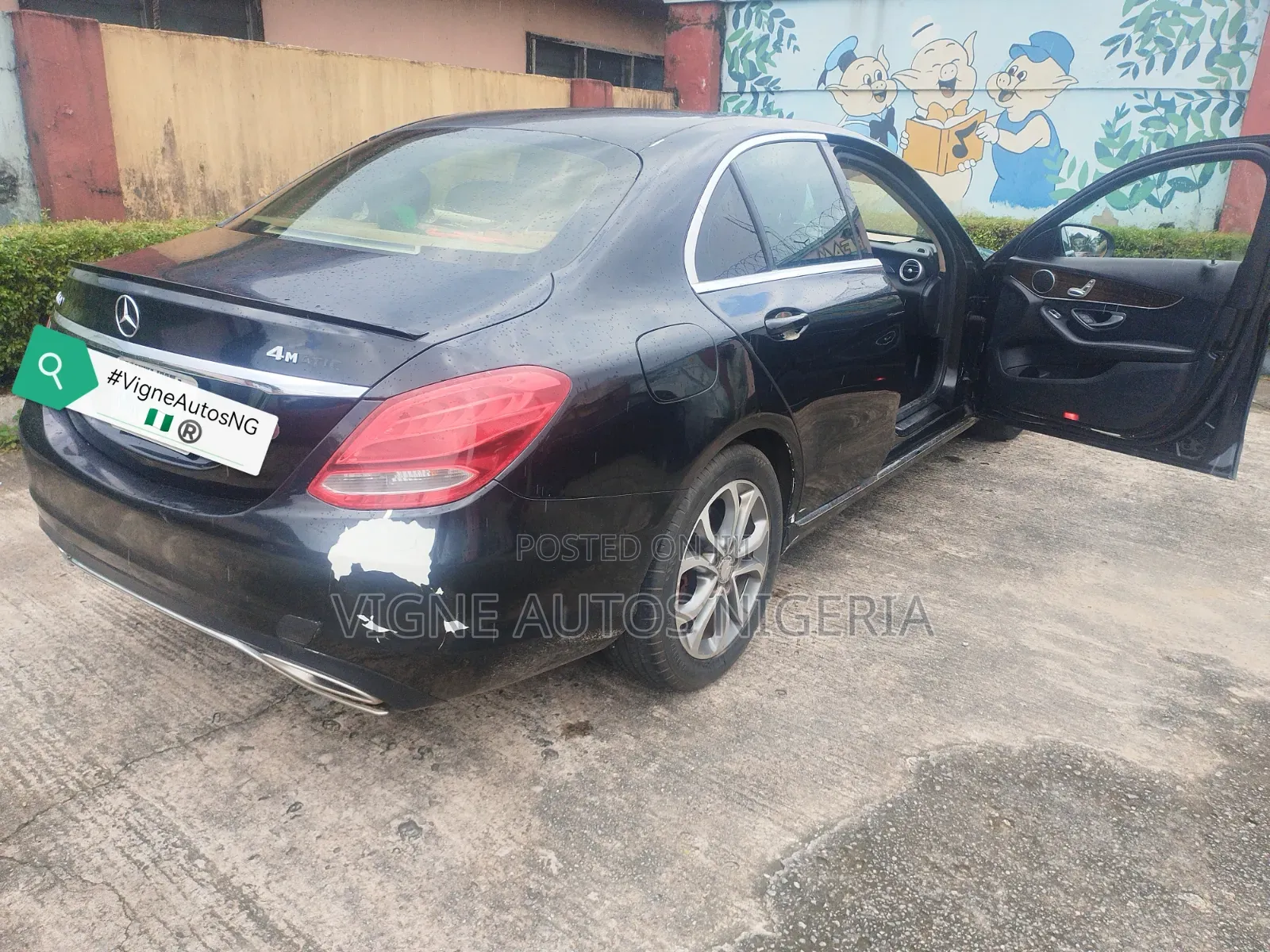 Mercedes-Benz C300 Luxury 4matic Sedan AWD (2.0L 4cyl 7A) 2017 Black