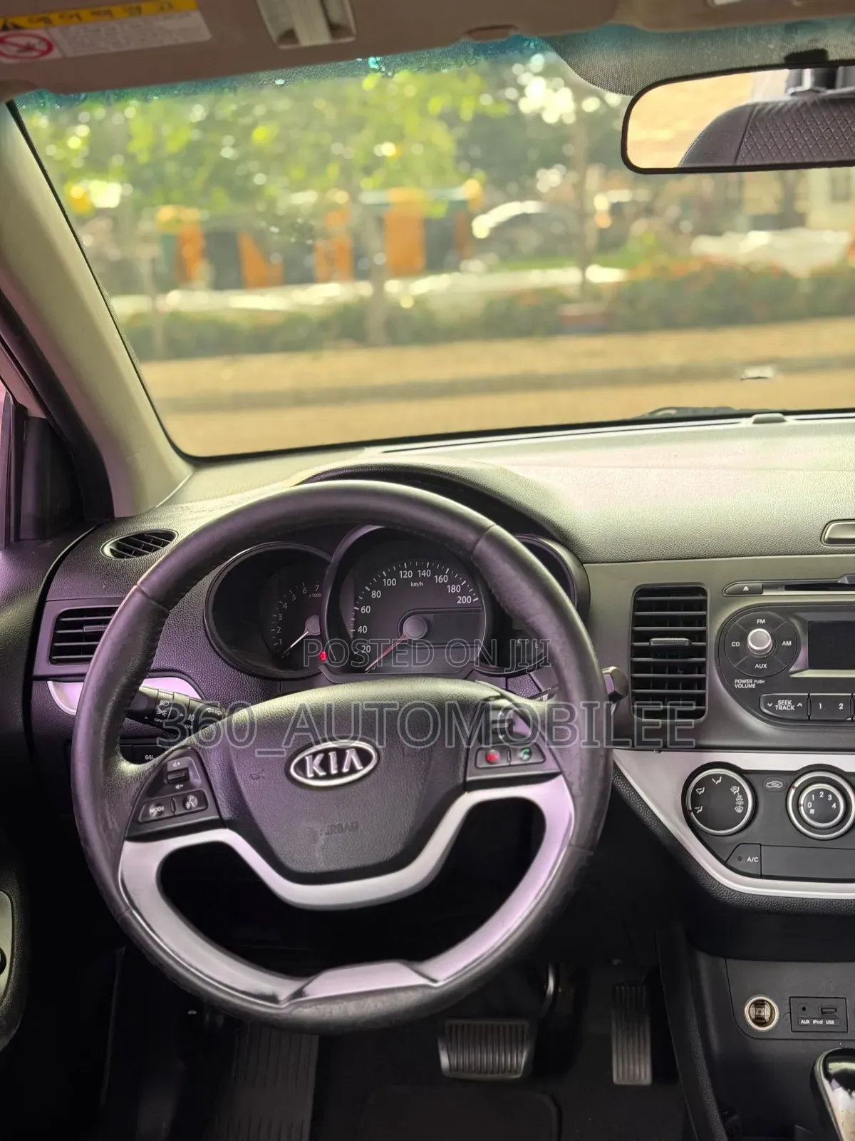 Kia Picanto 1.1 EX Automatic 2012 Gray
