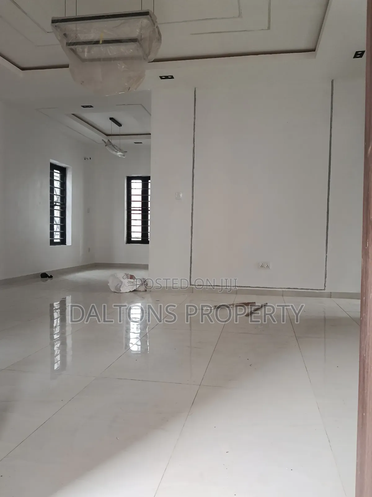 4bdrm Duplex in Millennium Estate, Sabon Lugbe for sale
