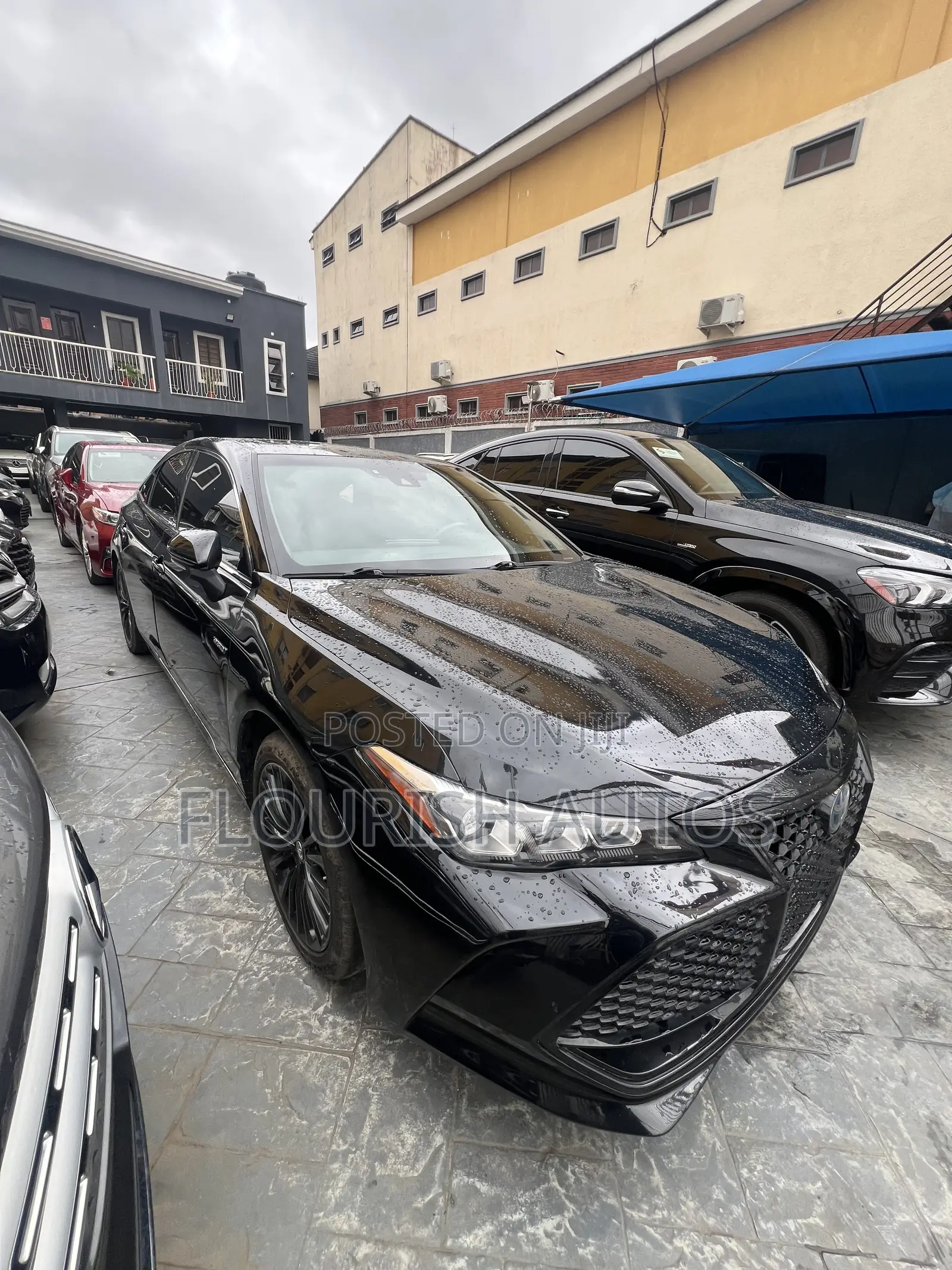 Toyota Avalon XSE FWD Sedan (3.5L V6 8A) 2019 Black