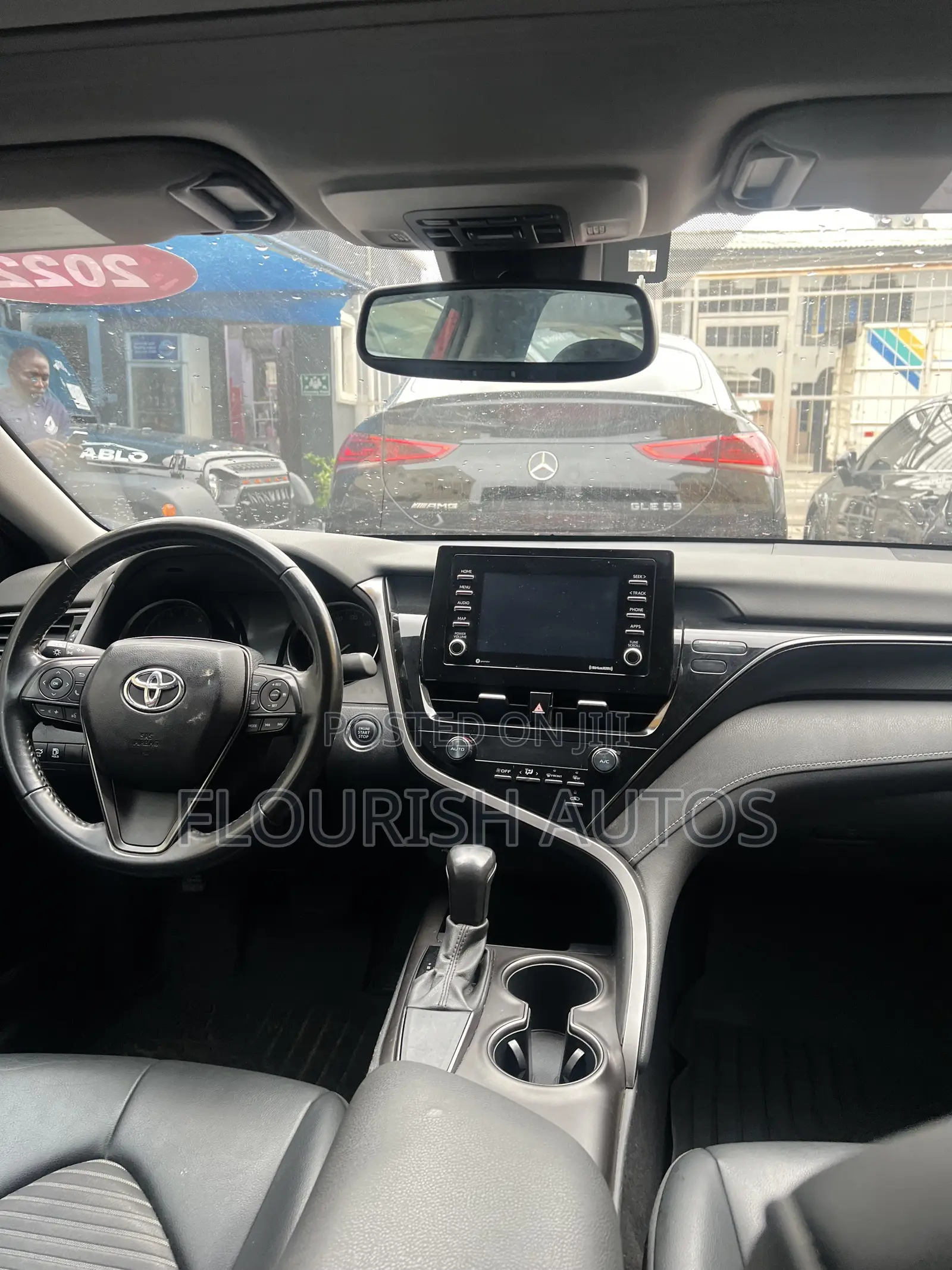 Toyota Camry SE FWD 2020 Red