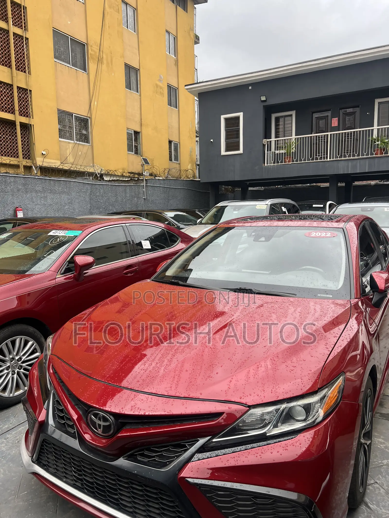 Toyota Camry SE FWD 2020 Red