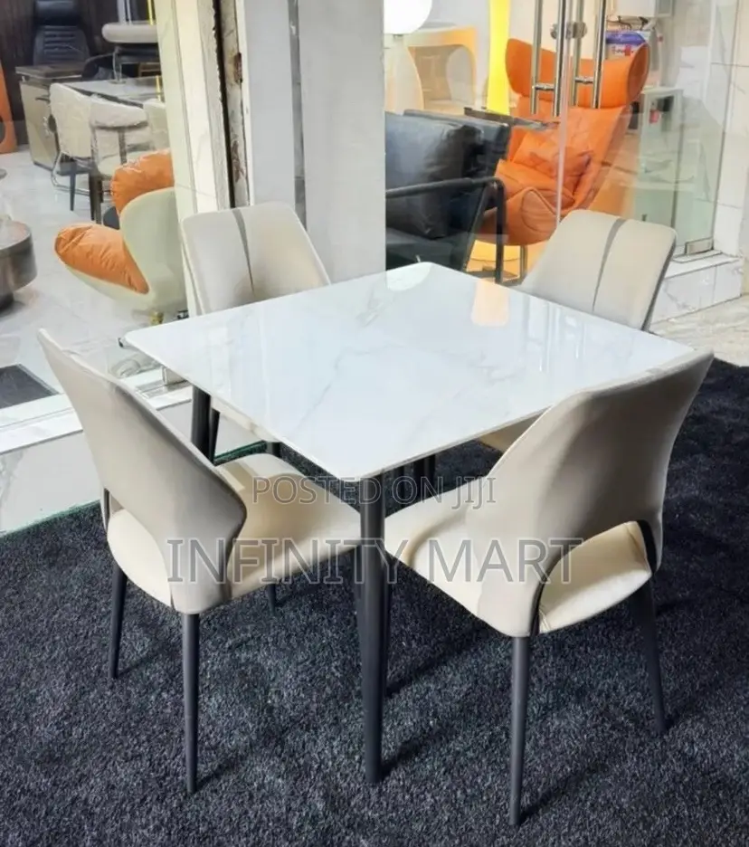 Classic Dining Set.