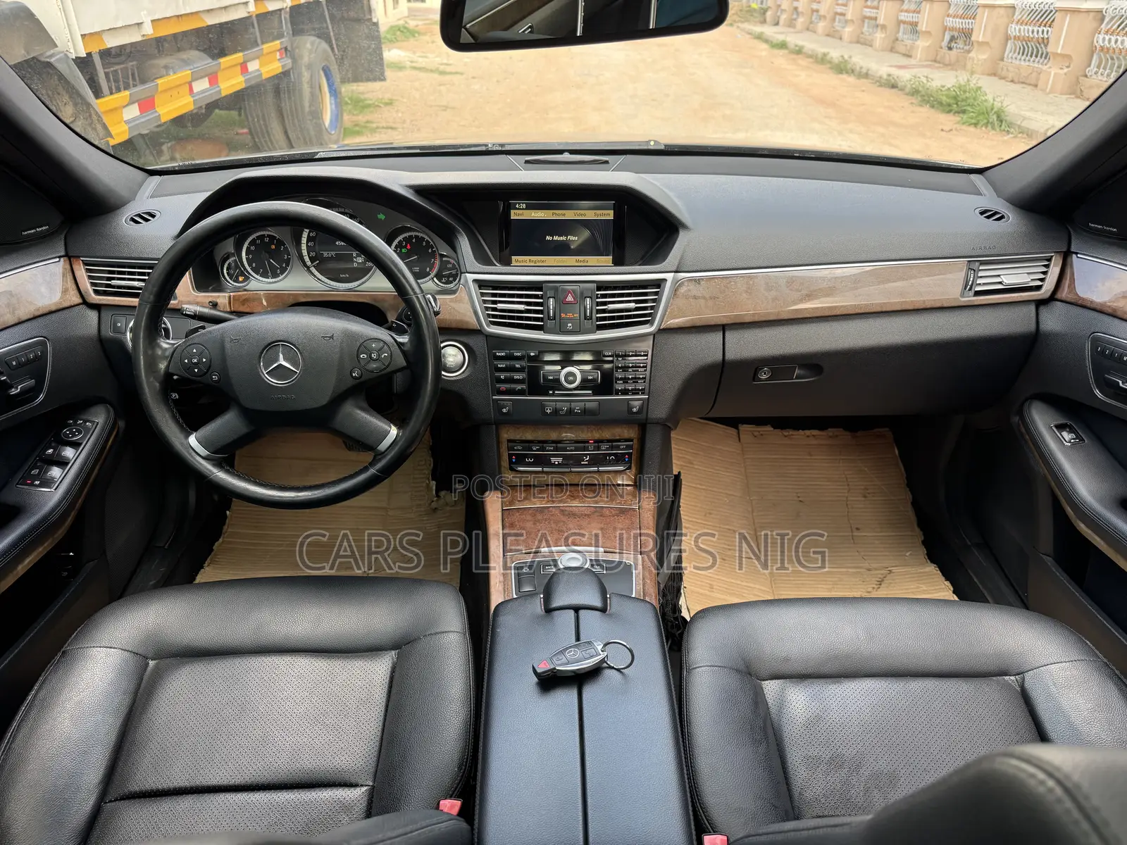 Mercedes-Benz E350 2010 Black