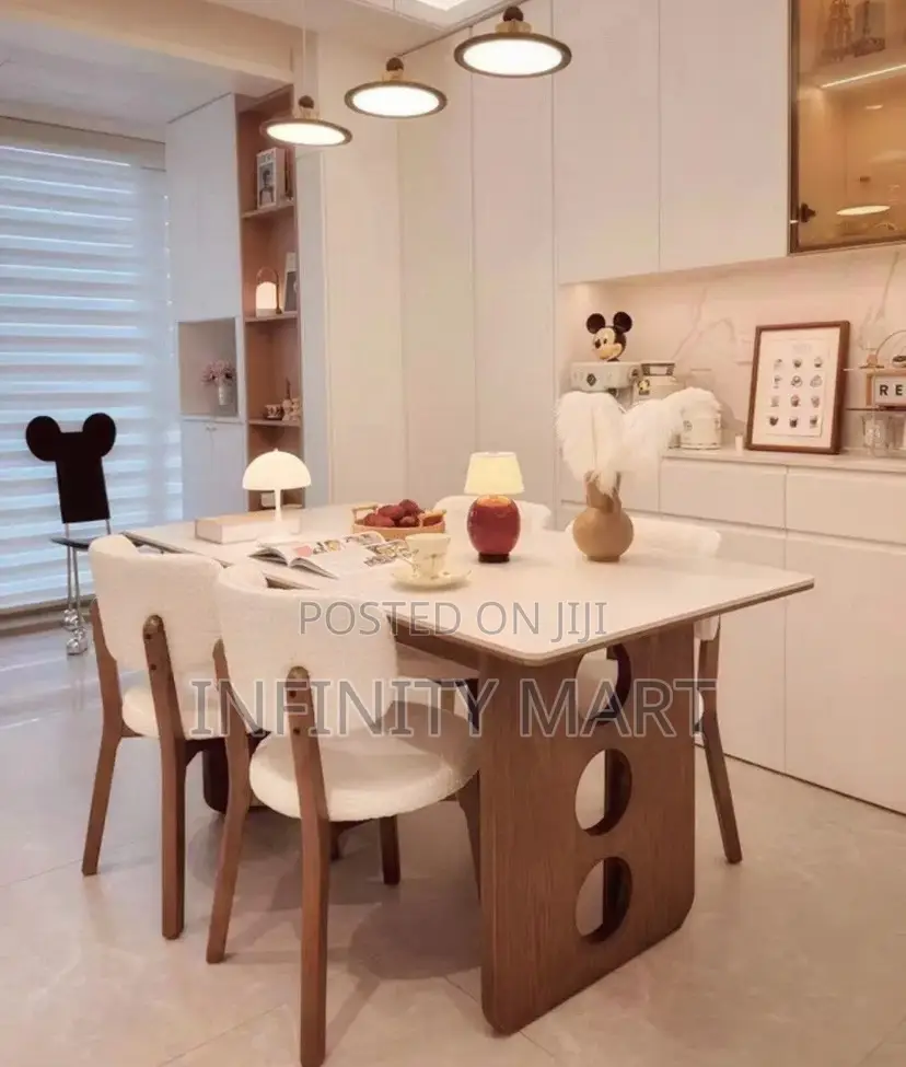 Cozy Marble Dining Set